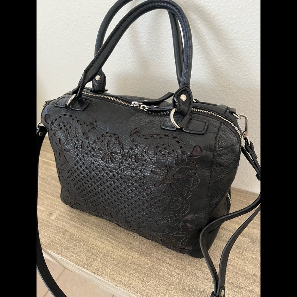 Isabella Fiore Leather Satchel Tote